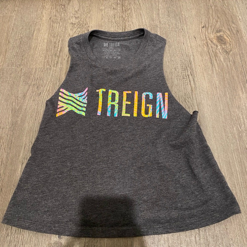 Treign workout tank top